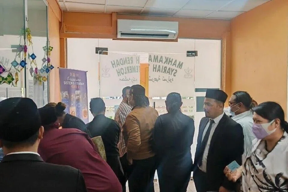 Malaysia, Pahang, mahkamah, pakaian tidak sopan