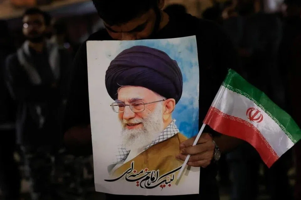 Mayat pemimpin agama tertinggi Iran Ali Khamenei telah dijumpai, kata seorang pegawai kanan Israel kepada Reuters.
