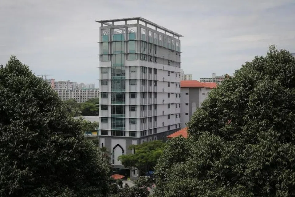 BUAT LAPORAN: Muis membuat laporan polis terhadap lelaki berusia 65 tahun itu pada 24 Ogos 2021.