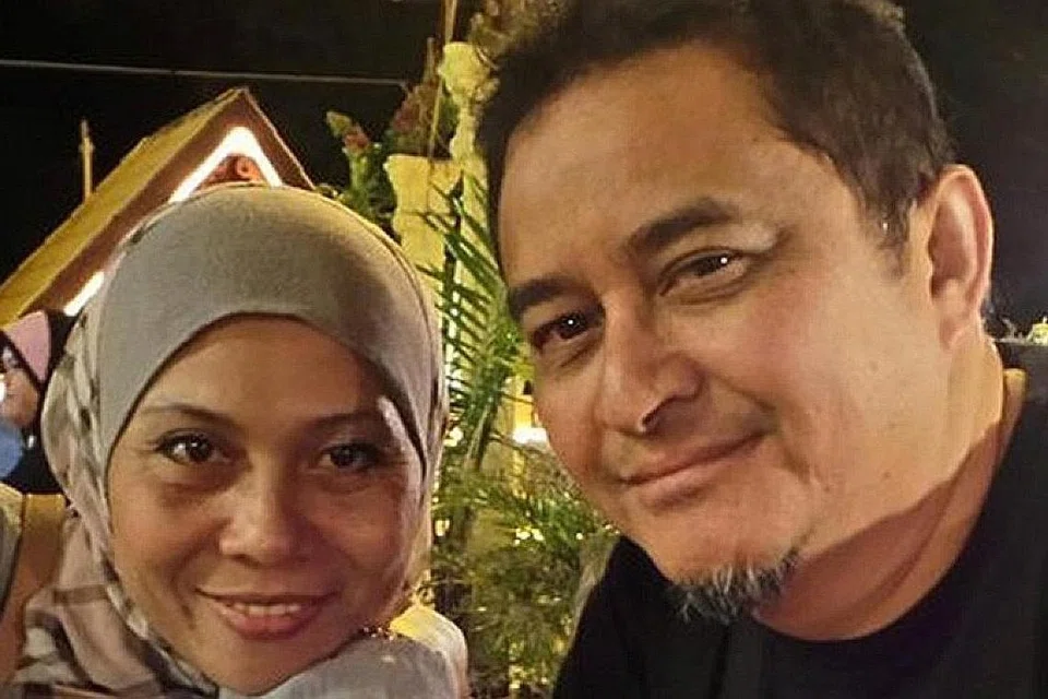 PENGORBANAN ISTERI: Apabila suaminya, Rosman Yahil, terkena jangkitan kencing tikus sehingga merebak ke ginjal menyebabkan ia gagal berfungsi, Dayangku Intan memutus mendermakan ginjalnya. - Foto KOSMO