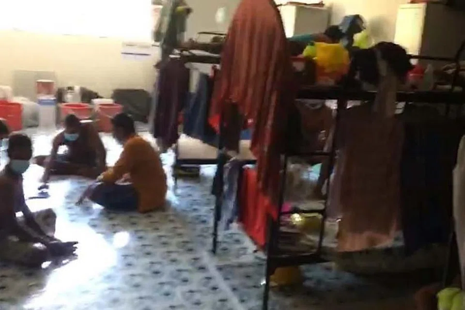 TWC2 berkata ia telah menerima panggilan kecemasan mengenai pekerja yang dikunci dalam sebuah bilik di dormitori Joylicious di Tuas. - FOTO: TRANSIENT WORKERS COUNT TOO/FACEBOOK