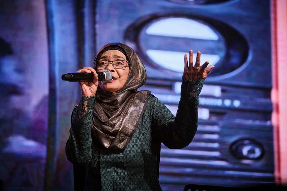Mahani Mohd anggap lagu ‘Ramwong’ yang lucu dan unik jadi tarikan dan masih menunggunya dimainkan di radio pada musim Raya. 
