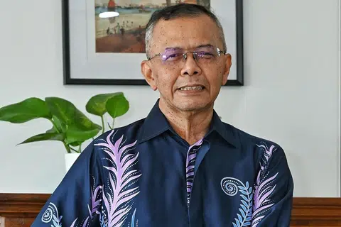 Singapore, technology, AI, artificial intelligence, AI, Zaid Hamzah, lawyer, peguam, Siri Melayu SG