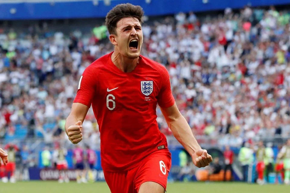 MULA BUKTI KEMAMPUAN: Harry Maguire tidak menduga akan kemampuannya pada masa ini apatah lagi dapat menjaringkan gol untuk England semasa menentang Sweden. - Foto REUTERS 