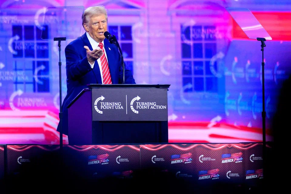 Bakal Presiden Amerika Syarikat, Encik Donald Trump, berucap di AmericaFest, persidangan empat hari anjuran kumpulan konservatif, Turning Point USA.  