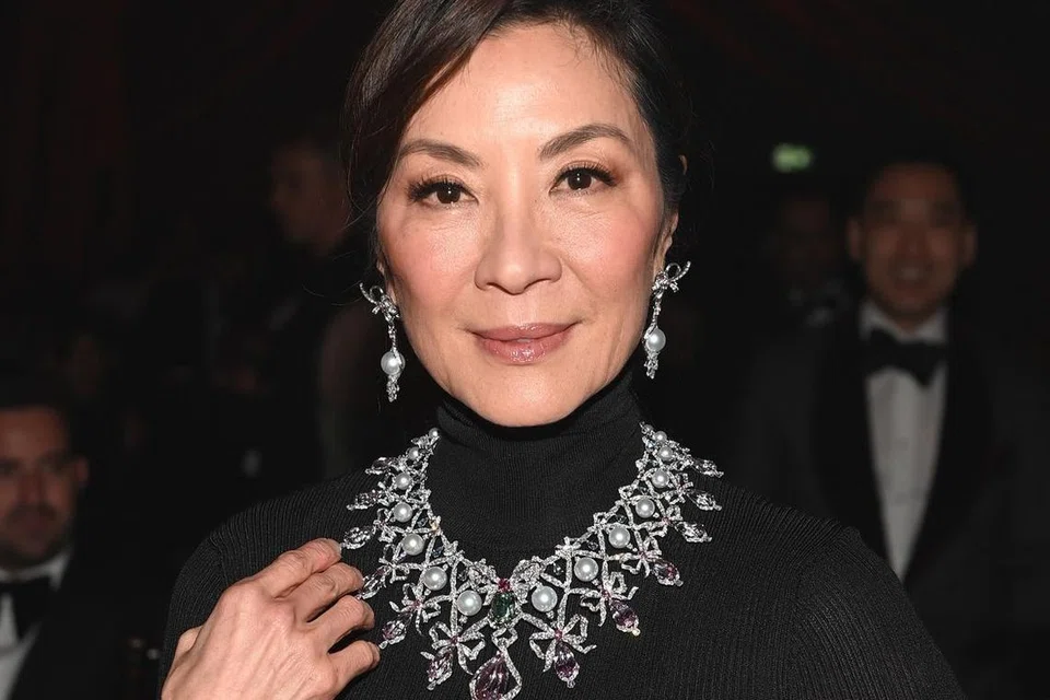 Pelakon asal Malaysia, Michelle Yeoh, berasa seperti ‘gagal’ dalam kehidupannya sebagai seorang wanita kerana tidak dikurniakan cahaya mata.