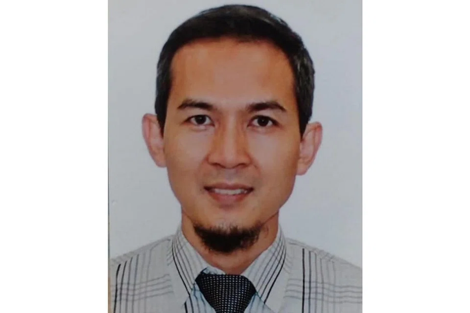 DR ZAINAL MUTTAKIN.