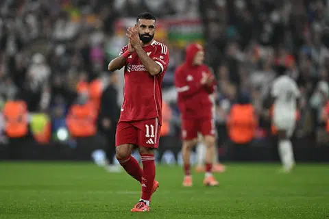 Pemain Liverpool, Mo Salah, kini dikaitkan dengan beberapa kelab lain, termasuk kelab di Arab Saudi.
