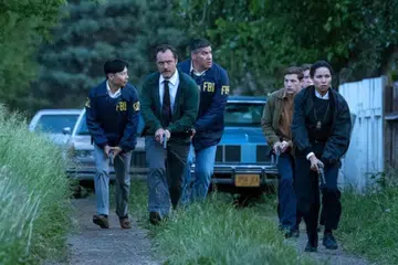 Jude Law (dua dari kiri) yang menghidupkan watak dalam filem, ‘The Order’ pada awalnya takut untuk menerima peranan tersebut kerana ragu-ragu sama ada beliau, sebagai warga Britain, dapat membawakan watak seorang veteran Biro Siasatan Federal (FBI) yang tegas.