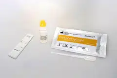 Kit ini akan dibenarkan untuk digunakan oleh makmal klinikal atau pekerja penjagaan kesihatan untuk ujian di pusat penjagaan, tetapi bukan untuk ujian di rumah.