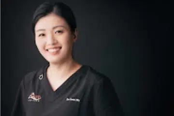  Dr Fiona Wu,