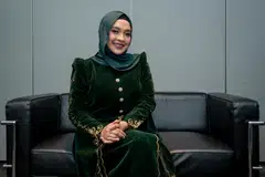 Selebriti setempat, Syirah Jusni, kini sibuk melaksana tugas sebagai guru sepenuh masa dan menggalas tanggungjawab sebagai isteri sejak September 2023.  