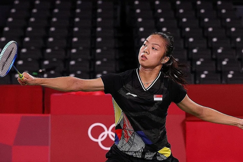KECEWA TAPI AKAN BANGKIT: Yeo ketika beraksi dalam perlawanan menentang pemain nombor 18 dunia, Kim Ga-eun dari Korea Selatan, di Musashino Forest Sport Plaza pagi semalam. - Foto REUTERS
