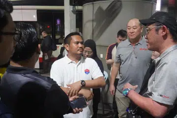Johor, pemandu, bas, mogok, Exco, majikan