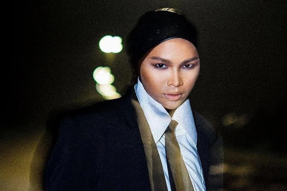 IRAMA BERTENAGA: Aina Abdul berikan satu lagi lagu yang berpotensi meletup di carta, 'Shoot'. - Foto INSTAGRAM AINA ABDUL