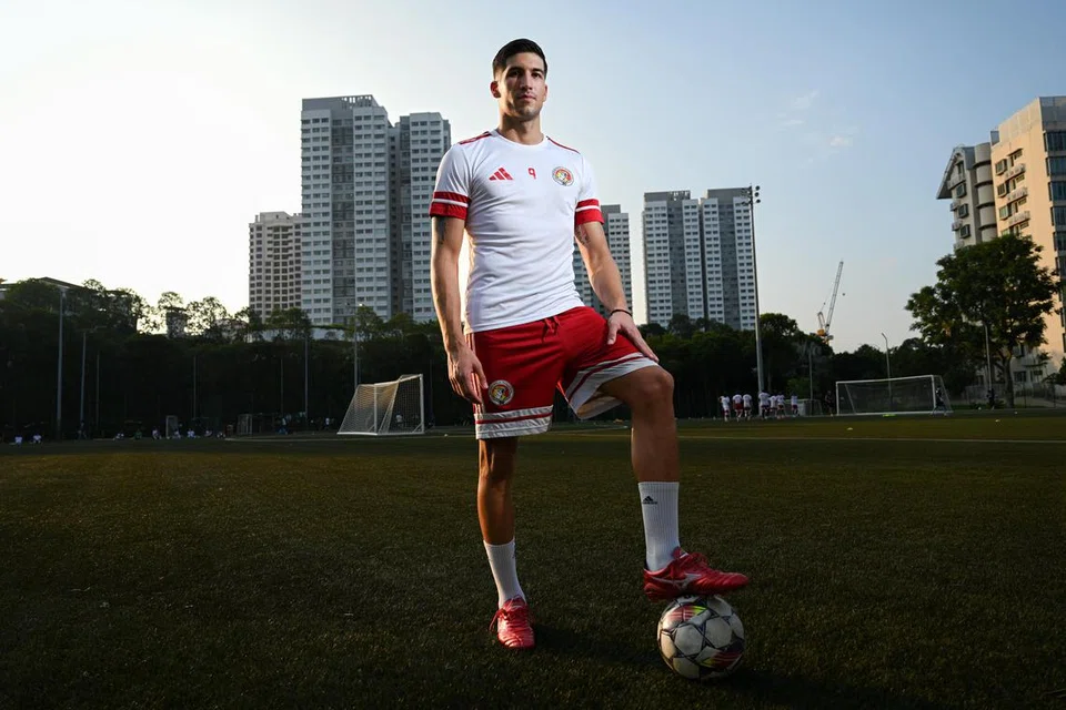 Penyerang baru Balestier Khalsa FC dari Serbia, Bogdan Mandic, membawa pengalaman bermain di kelab bola sepak Greece, Serbia, Montenegro dan Macedonia Utara.