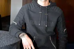 PENUH KESUNGGUHAN: Harris Baba menampakkan kesungguhan memajukan kerjaya nyanyiannya apabila mengutus pesanan langsung ke Instagram Faizal Tahir bagi menyertai label rakaman Faithful Music. - Foto fail