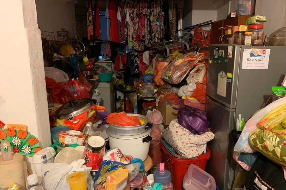 Menurut pakar, trauma dan kesunyian adalah antara sebab individu mengumpul dan menyorok barang secara berlebihan di dalam rumah mereka.