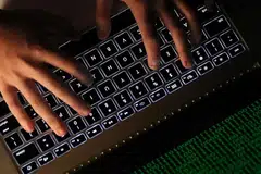Ditubuhkan pada 1999 di California dan India, UST menyediakan perkhidmatan termasuk transformasi perniagaan digital kepada syarikat di serata dunia.  