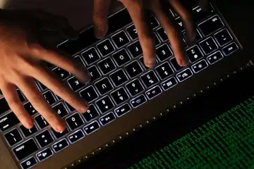Ditubuhkan pada 1999 di California dan India, UST menyediakan perkhidmatan termasuk transformasi perniagaan digital kepada syarikat di serata dunia.  
