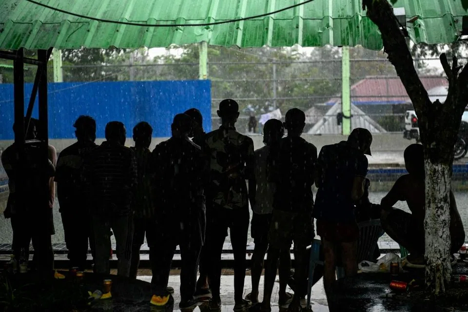 penipuan dalam talian
