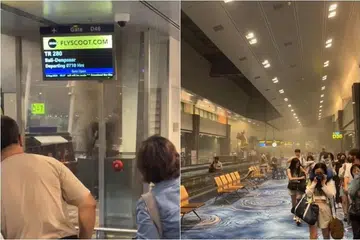 Mesin X-ray di ruang berlepas T1 Lapangan Terbang Changi  terbakar akibat kerosakan elektrik. 