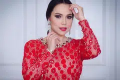 Penyanyi Farahdhiya