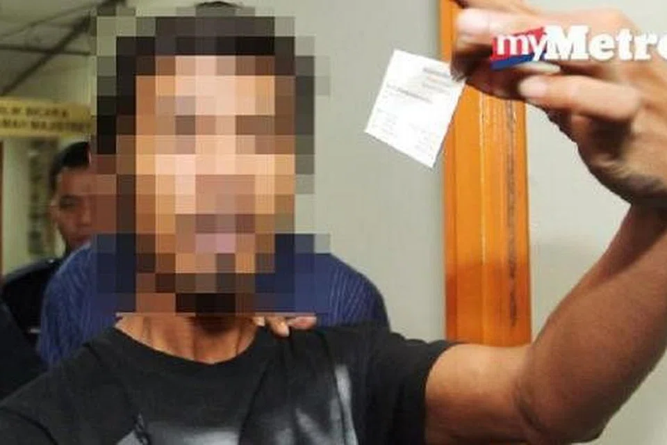 DIREMAN TIGA HARI: Bekas penyanyi Exist, Mamat, dipercayai terlibat dalam penyalahgunaan dadah. - Foto