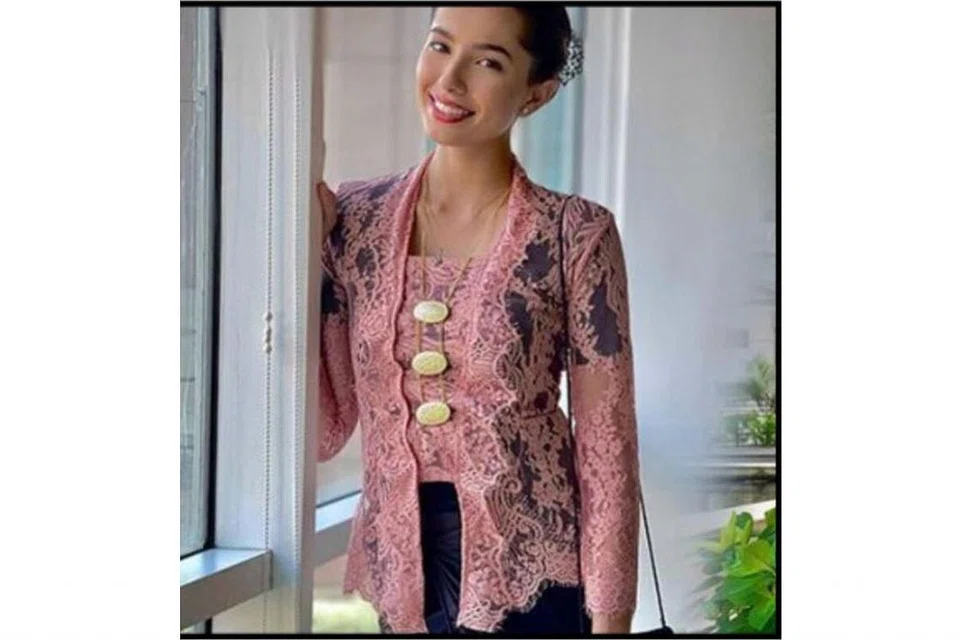 AMELIA HENDERSON: Jatuh cinta pada kebaya dan jalan cerita 'Cik Ayu Mee Sanggul' yang memperkasa wanita. - Foto INSTAGRAM AMELIA HENDERSON