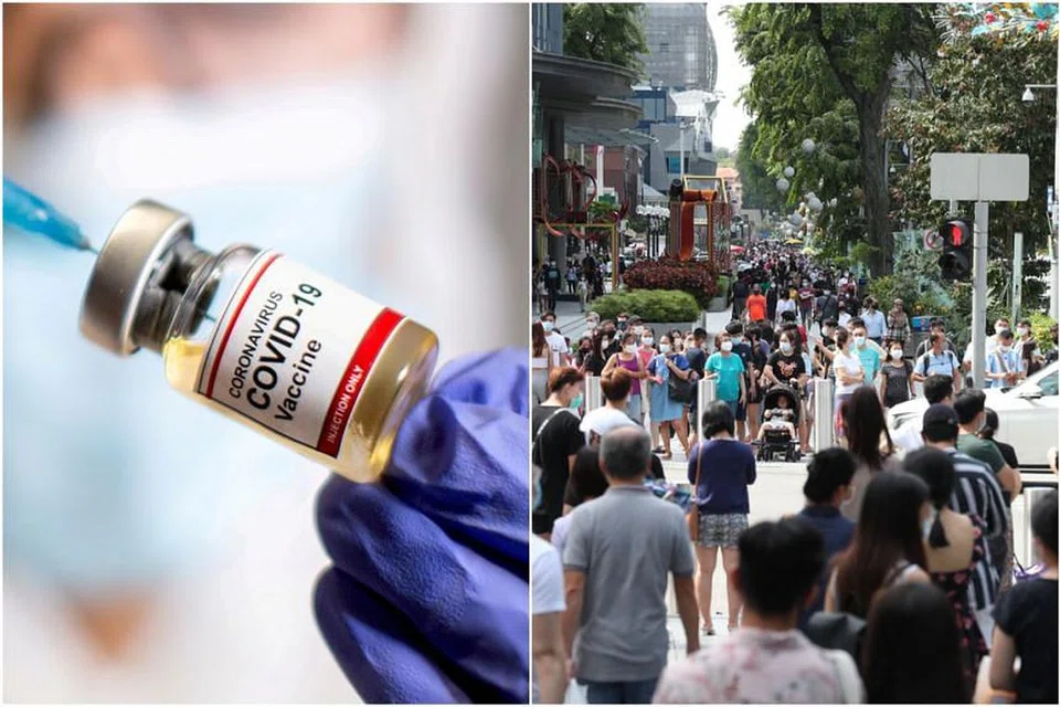 KEUTAMAAN BUAT GOLONGAN BERISIKO TINGGI: Keutamaan mendapat vaksinasi percuma akan terlebih dahulu diberi kepada golongan berisiko tinggi seperti pekerja barisan hadapan dan pekerja jagaan kesihatan. - Foto BH oleh TIMOTHY DAVID/REUTERS 