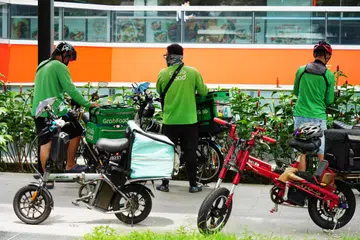Langkah mewajibkan pekerja platform pengangkutan dan penghantaran menabung melalui CPF amat baik kerana ia demi masa tua atau persaraan mereka, dan ibarat sediakan payung sebelum hujan.  