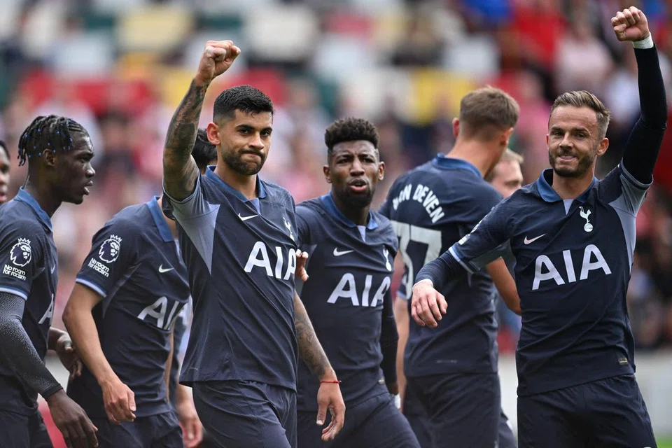 TERUS BERJUANG: Meskipun tanpa Harry Kane, namun para pemain Tottenham Hotspur sememangnya dikenali sebagai tidak mudah mengalah, meskipun semasa ketinggalan jaringan.
