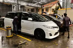 Pelanggan S’pura, bengkel, kedai cuci kereta Johor