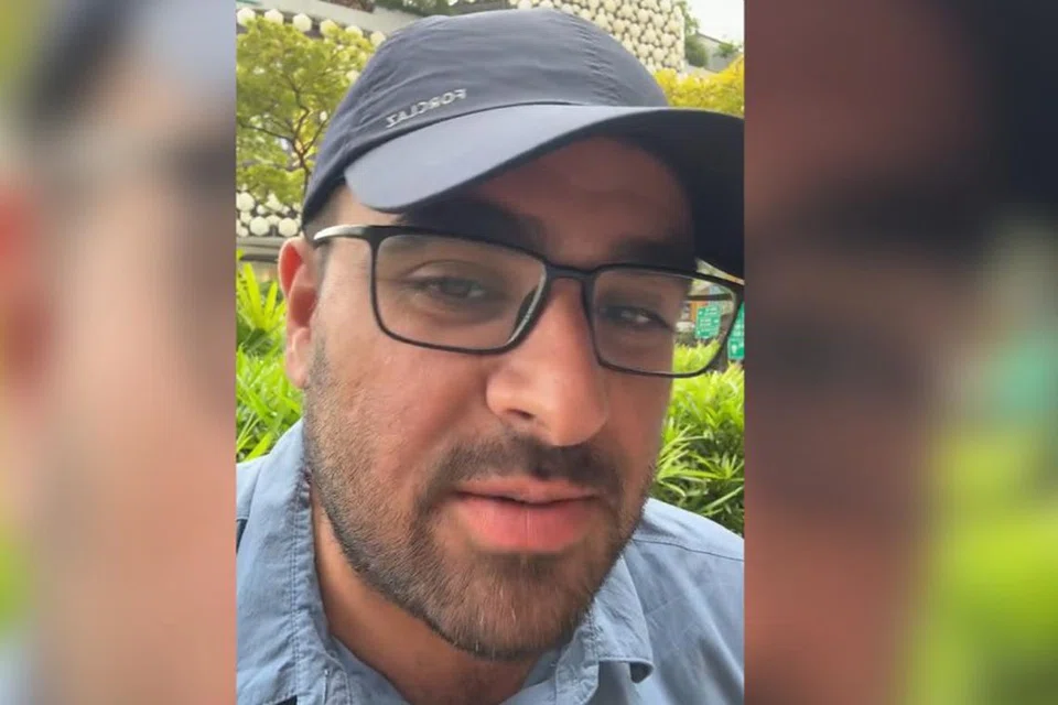 SUKAR FAHAM: Encik ‘Jack’ berkata bahasa Singlish yang sering digunakan warga Singapura sukar untuk difahami.