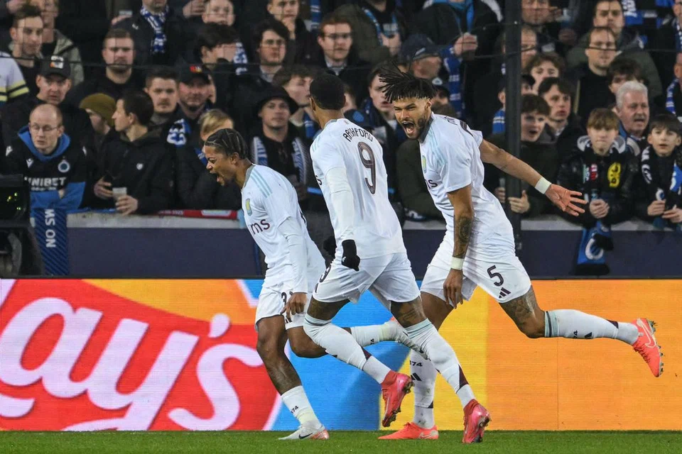 Aston Villa meletakkannya dalam kedudukan selesa selepas menewaskan Club Brugge 3-1 dalam pertarungan pertama.