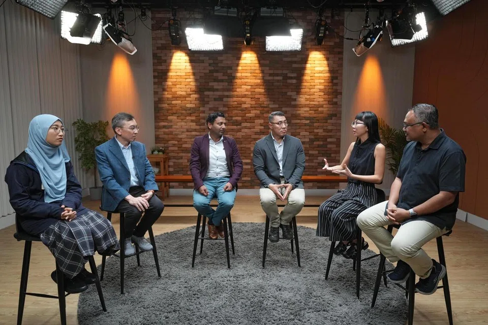 Singapura, Berita Harian, media sosial, kandungan