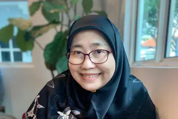 DR HASLINA HASSAN