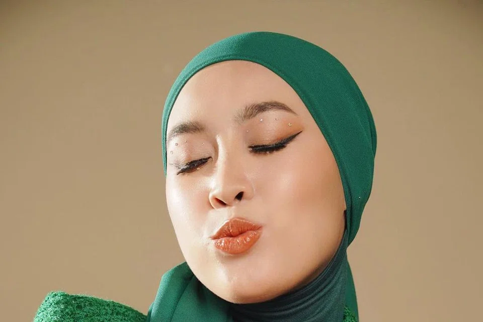 ATASI MASALAH PERIBADI: Nana Sheme dedahkan beliau mempunyai masalah serangan keresahan atau ‘anxiety attack’ dan sedang cuba mengatasinya demi cintanya kepada kerjaya seni. 