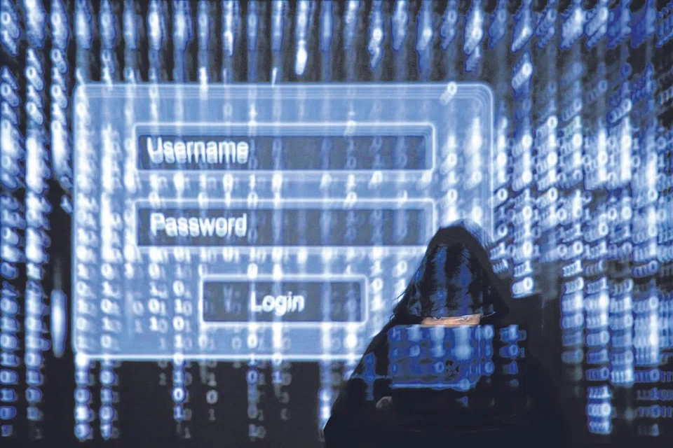 PEKA KESELAMATAN DATA: Ilustrasi ini menunjukkan keperluan pengguna agar peka akan kepentingan data peribadi. - Foto fail