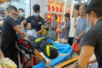 Pasukan Pertahanan Awam Singapura (SCDF) membawa dua orang ke Hospital Changi dan seorang lagi ke Hospital Sengkang.