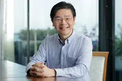Perdana Menteri, Encik Lawrence Wong, dalam Amanat Tahun Baru 2025, berkata pemerintah dan rakyat telah bekerjasama sebagai satu pasukan dalam menempuhi cabaran yang dihadapi, berbekal semangat ‘Satu Singapura’.