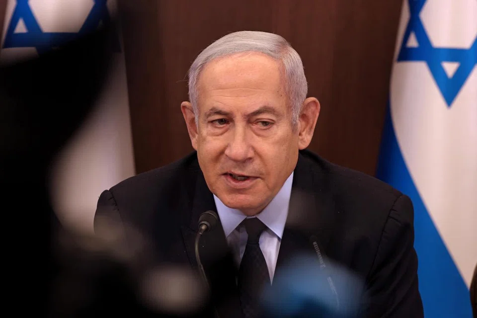 LUAH PENGHARGAAN: Perdana Menteri Israel, Encik Benjamin Netanyahu, berterima kasih kepada Arab Saudi kerana membenarkan sebuah pesawat yang membawa ramai penumpang rakyat Israel melakukan pendaratan cemas di Jeddah, walaupun kedua-dua negara tidak mempunyai hubungan diplomatik secara rasmi. 
