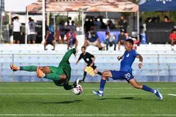 GOL KEMENANGAN: Penyerang Singapura, Shawal Anuar, jaringkan gol penting untuk melengkapkan kemenangan Singapura ke atas Guam dan melayakkan pasukan Singa ke pusingan kedua kelayakan Piala Dunia 2026. 