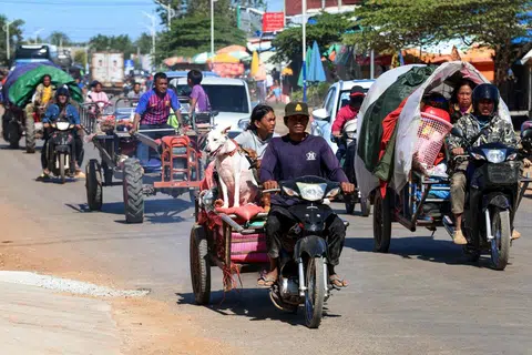 konflik sempadan Kemboja-Thailand, penduduk berpindah, dialog bagi tamatkan ketegangan