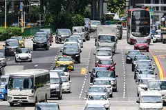 Langkah mengenakan cukai ke atas kereta kedua dan seterusnya yang dimiliki pembeli, tidak berkesan kerana hanya lima peratus isi rumah di Singapura memiliki lebih daripada satu kereta, ujar Pengarah bagi Mobiliti Persendirian dan Perkongsian di Kementerian Pengangkutan (MOT), Cik Elaine Koh. 