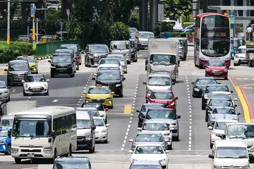 Langkah mengenakan cukai ke atas kereta kedua dan seterusnya yang dimiliki pembeli, tidak berkesan kerana hanya lima peratus isi rumah di Singapura memiliki lebih daripada satu kereta, ujar Pengarah bagi Mobiliti Persendirian dan Perkongsian di Kementerian Pengangkutan (MOT), Cik Elaine Koh. 