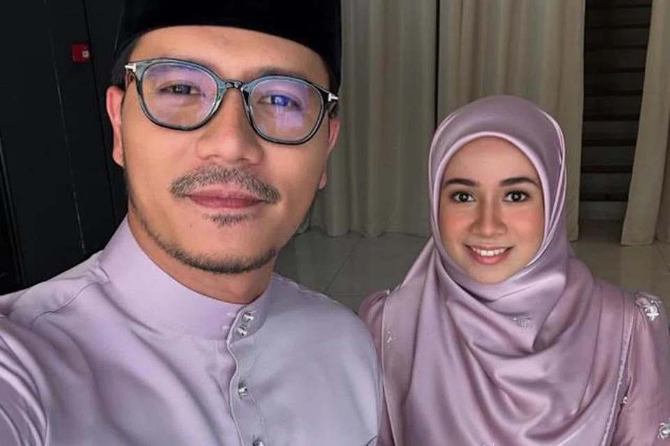 Fattah Amin dan Amira Othman menafikan wujud hubungan cinta antara mereka kerana setiap rakaman video atau sesi ‘live’ yang dibuat di TikTok dan Instagram adalah atas dasar tugas.