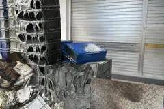 Kebakaran berlaku di hadapan kedai Amani Catering Centre pada 12 Jun 