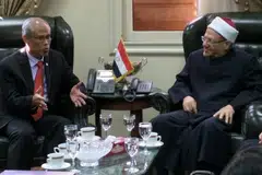 SALAM MUHIBAH: Encik Masagos mengunjungi Mufti Besar Mesir Dr Shawki Ibrahim Abdul Kareem 'Allam setibanya di Kaherah, pada Ahad (10 Mac).