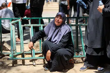 Wanita Palestin meratapi mangsa yang terbunuh dalam upacara pengebumian selepas sebuah balai polis di Kem Pelarian Jabalia, utara Gaza, dibedil tentera Israel pada 14 Julai. Serangan itu mengorbankan sekurang-kurangnya lapan orang, termasuk seorang pegawai polis wanita dan ketua balai polis berkenaan, menurut pihak berkuasa Gaza. Insiden itu berlaku ketika usaha antarabangsa, termasuk melalui Lembaga Keamanan dan Jawatankuasa Nasional bagi Pentadbiran Gaza (NCAG), dipergiat bagi mempercepat pemulihan awal, penyaluran bantuan kemanusiaan dan pemulihan perkhidmatan asas di wilayah yang terus dilanda konflik.